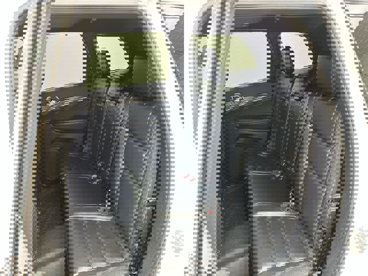 Used 2018 Jeep Grand Cherokee Limited image 11