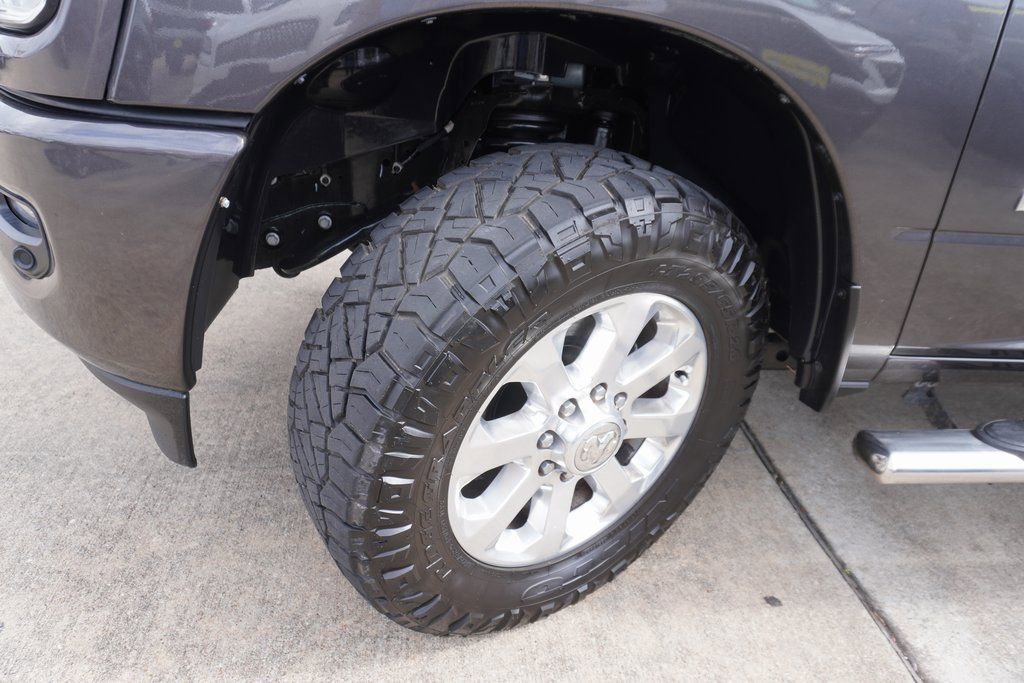 Used 2024 RAM 2500 Laramie w/ Sport Appearance Package AWD/4WD image 30