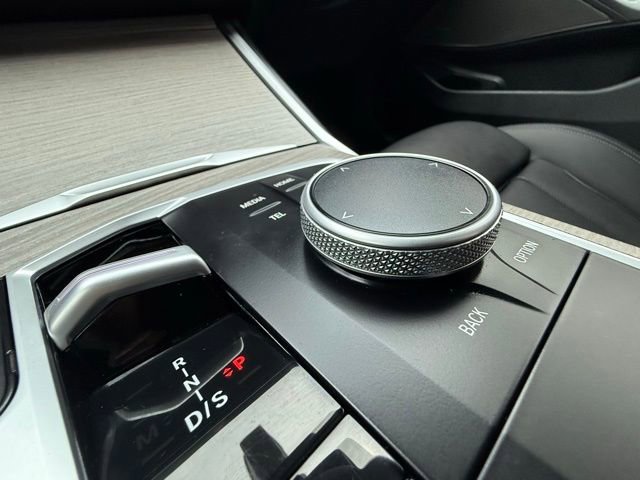 Used 2025 BMW 330i xDrive Sedan w/ M Sport Package image 26