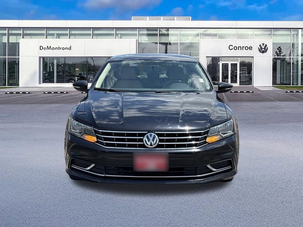 Used 2017 Volkswagen Passat 1.8T SE FWD video 2