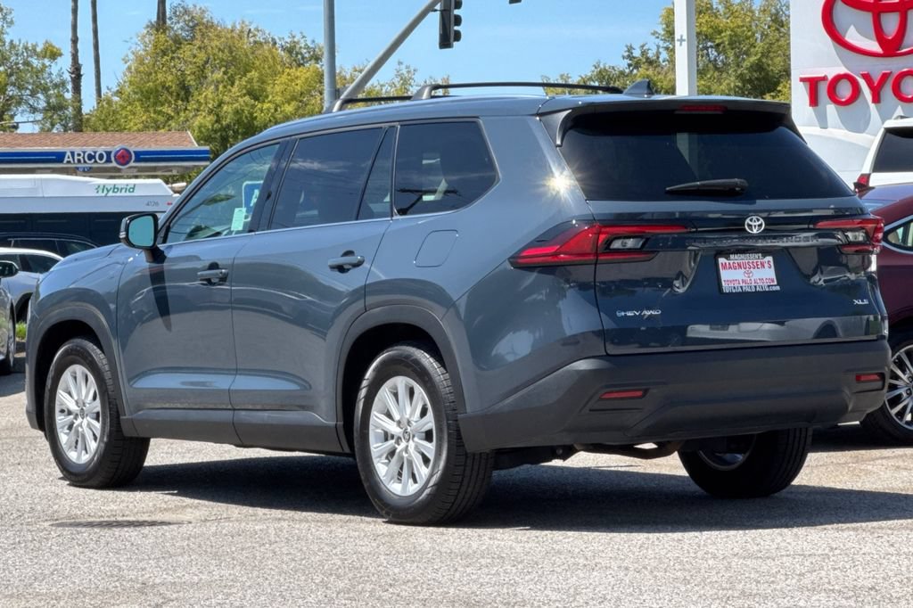 Certified 2025 Toyota Grand Highlander AWD Hybrid image 5