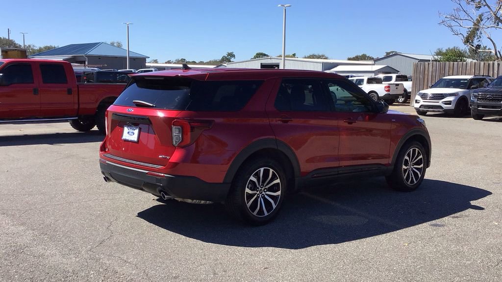 Certified 2022 Ford Explorer ST-Line image 6