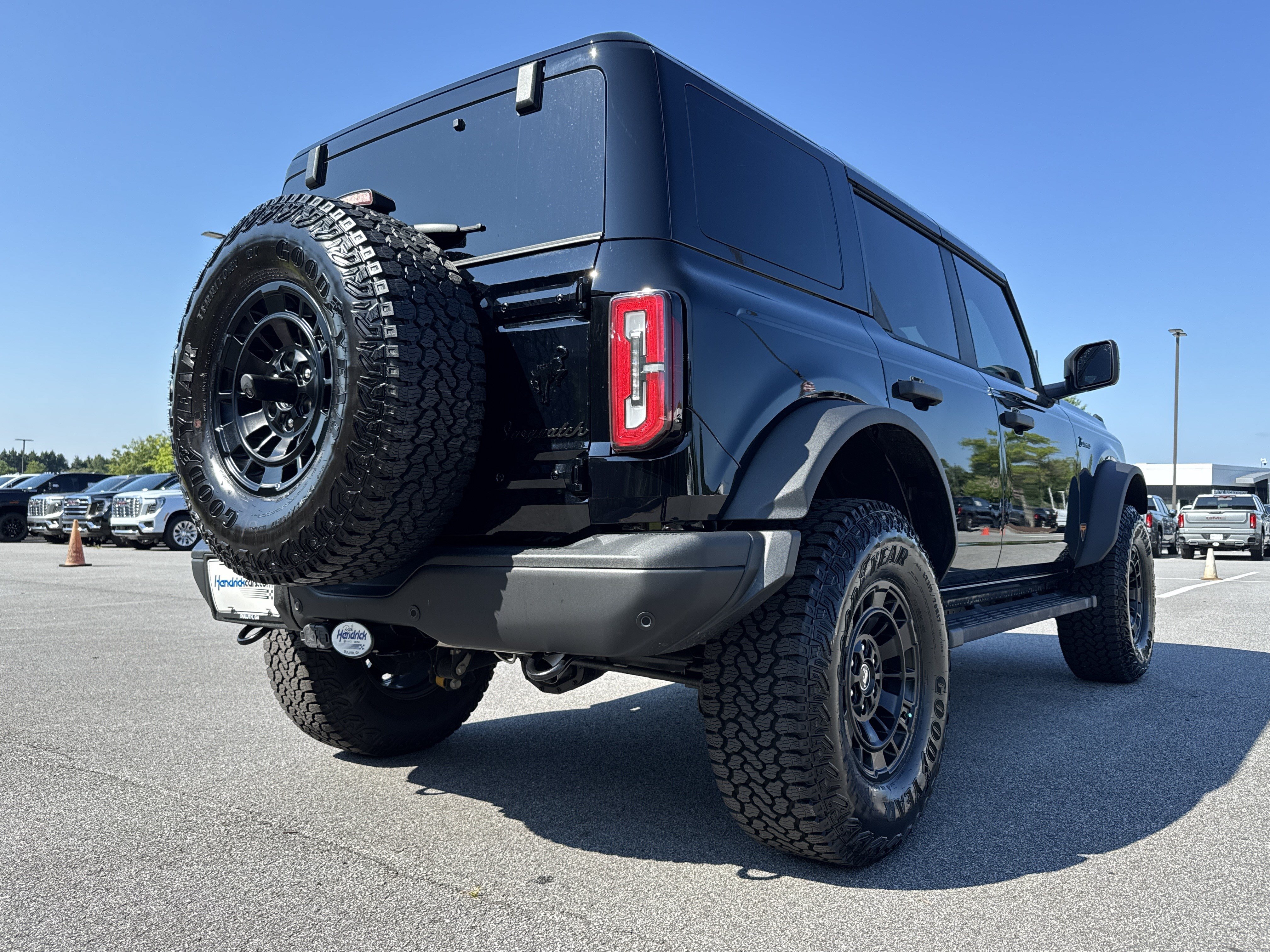 Used 2026 Ford Bronco Badlands AWD/4WD image 10