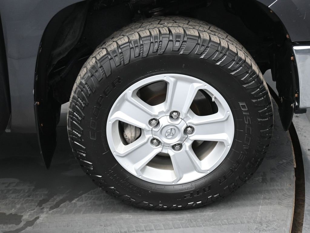 Used 2020 Toyota Tundra SR5 image 33