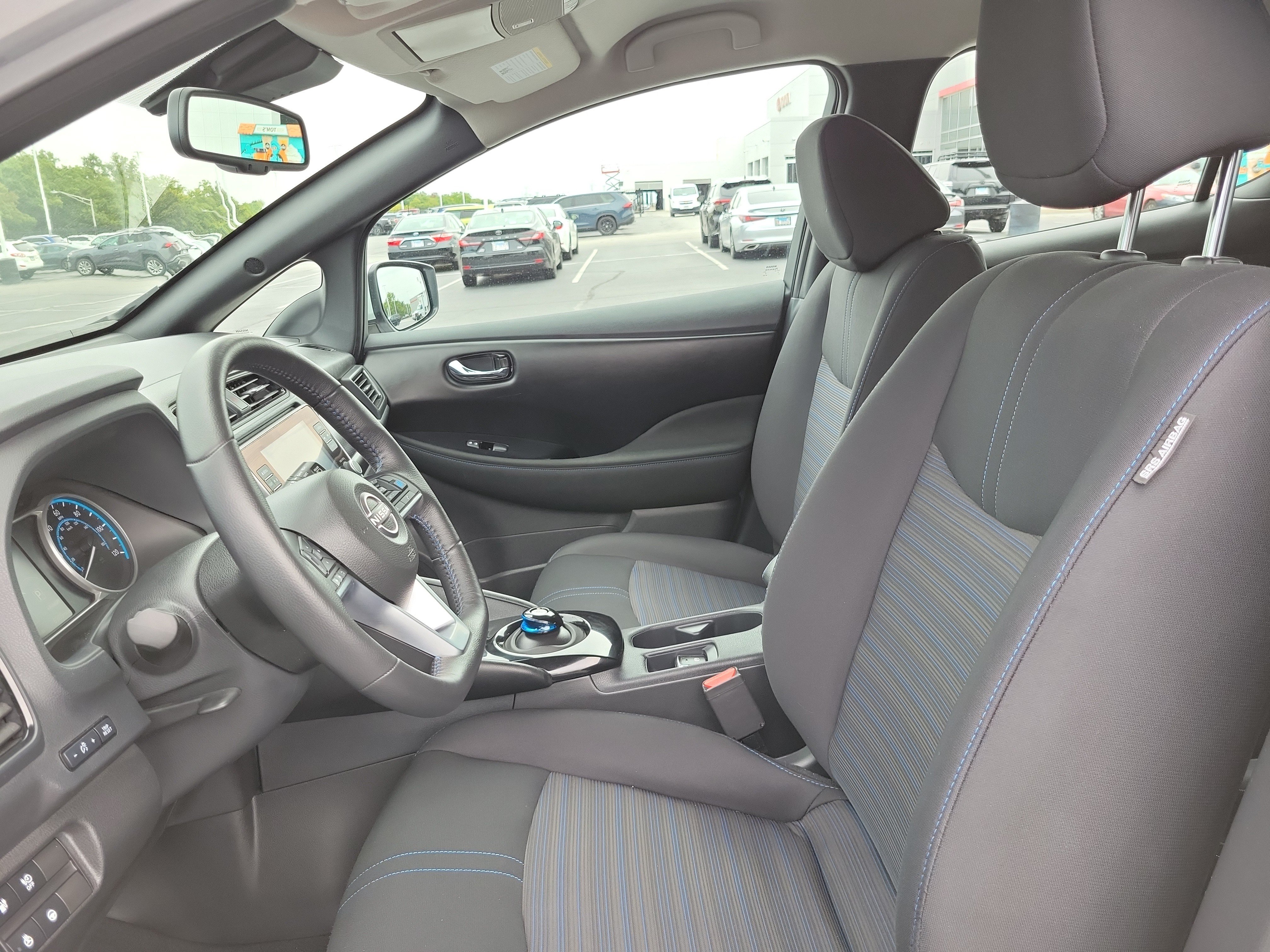 Used 2024 Nissan Leaf SV Plus FWD image 21