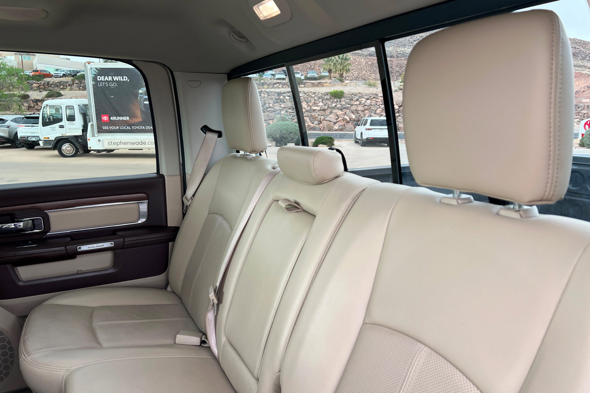 Used 2018 RAM 3500 Laramie image 20