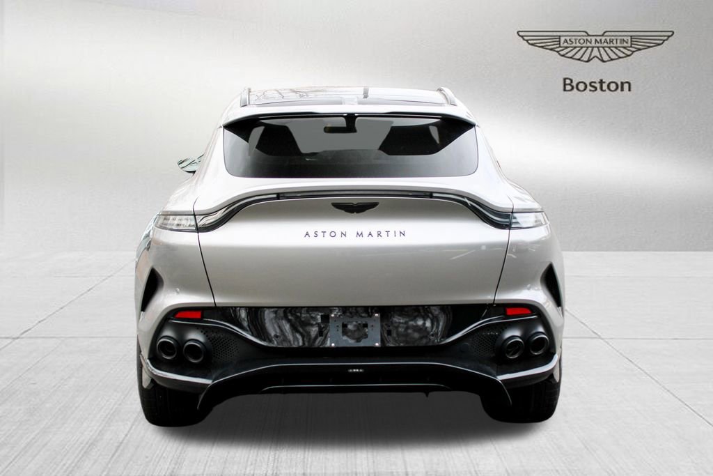 New 2026 Aston Martin DBX 707 image 3