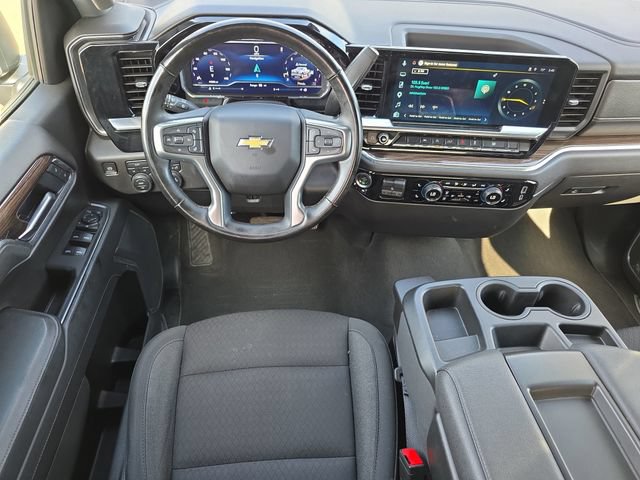 Used 2025 Chevrolet Silverado 1500 LT AWD/4WD image 12