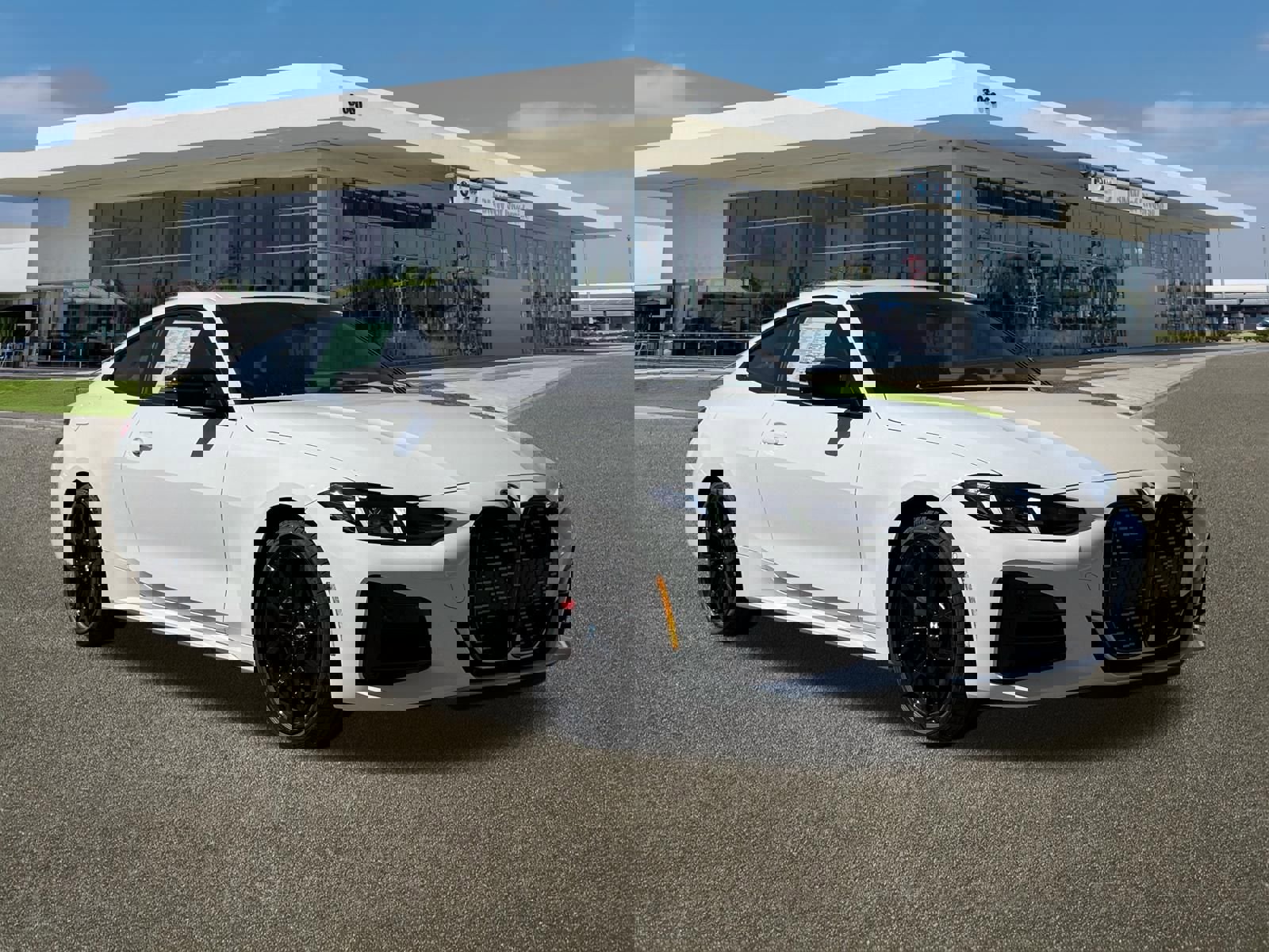 New 2026 BMW 430i Coupe w/ M Sport Package image 2