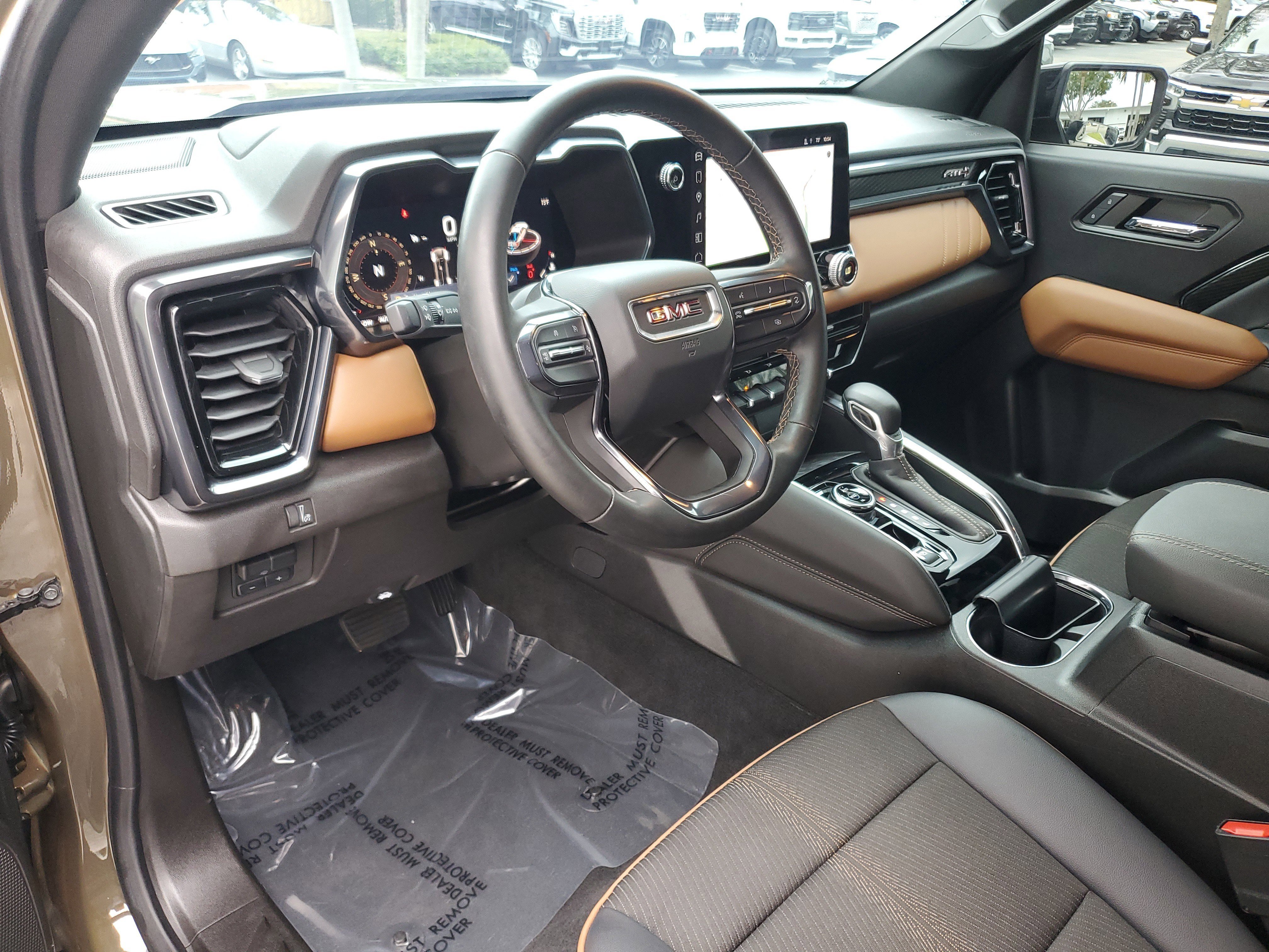 Used 2024 GMC Canyon AT4 w/ LPO, Off Road Lift Package image 21