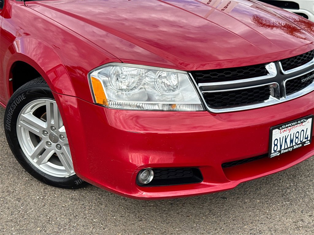 Used 2013 Dodge Avenger SXT image 6