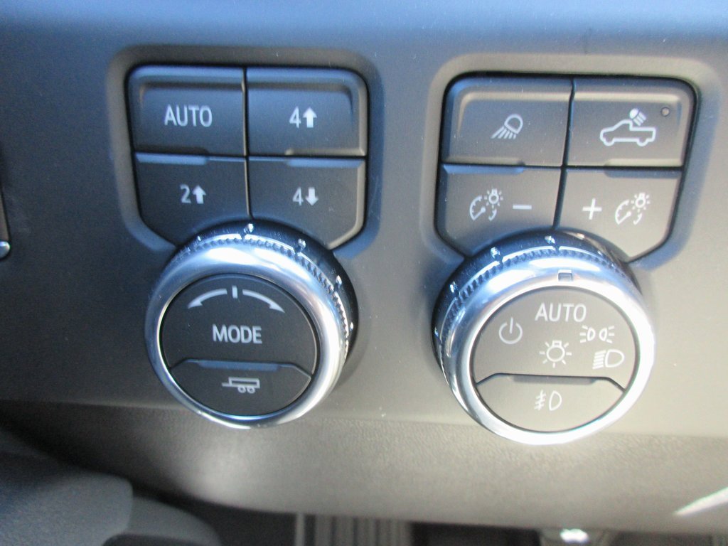 New 2026 GMC Sierra 1500 AT4 w/ AT4 Premium Package image 18