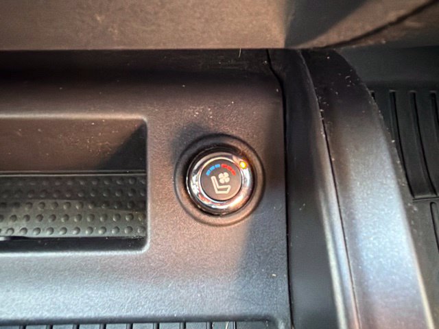 Used 2021 Nissan Titan PRO-4X w/ Pro-4x Convenience Package AWD/4WD image 44