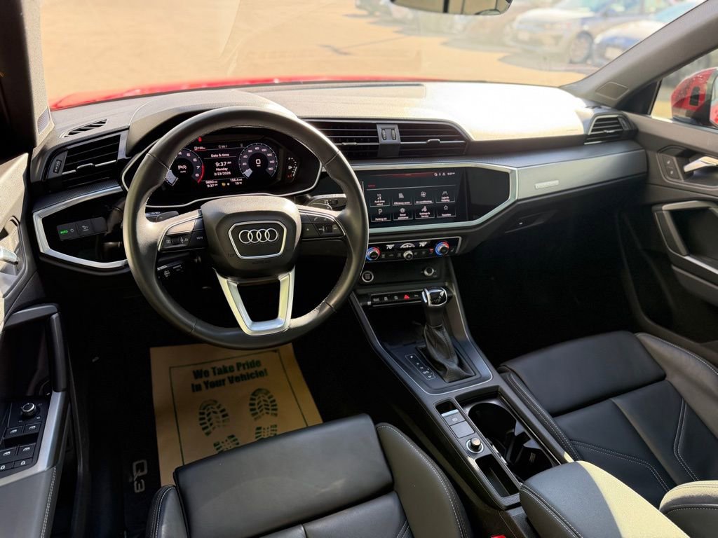 Used 2023 Audi Q3 2.0T Premium Plus image 18