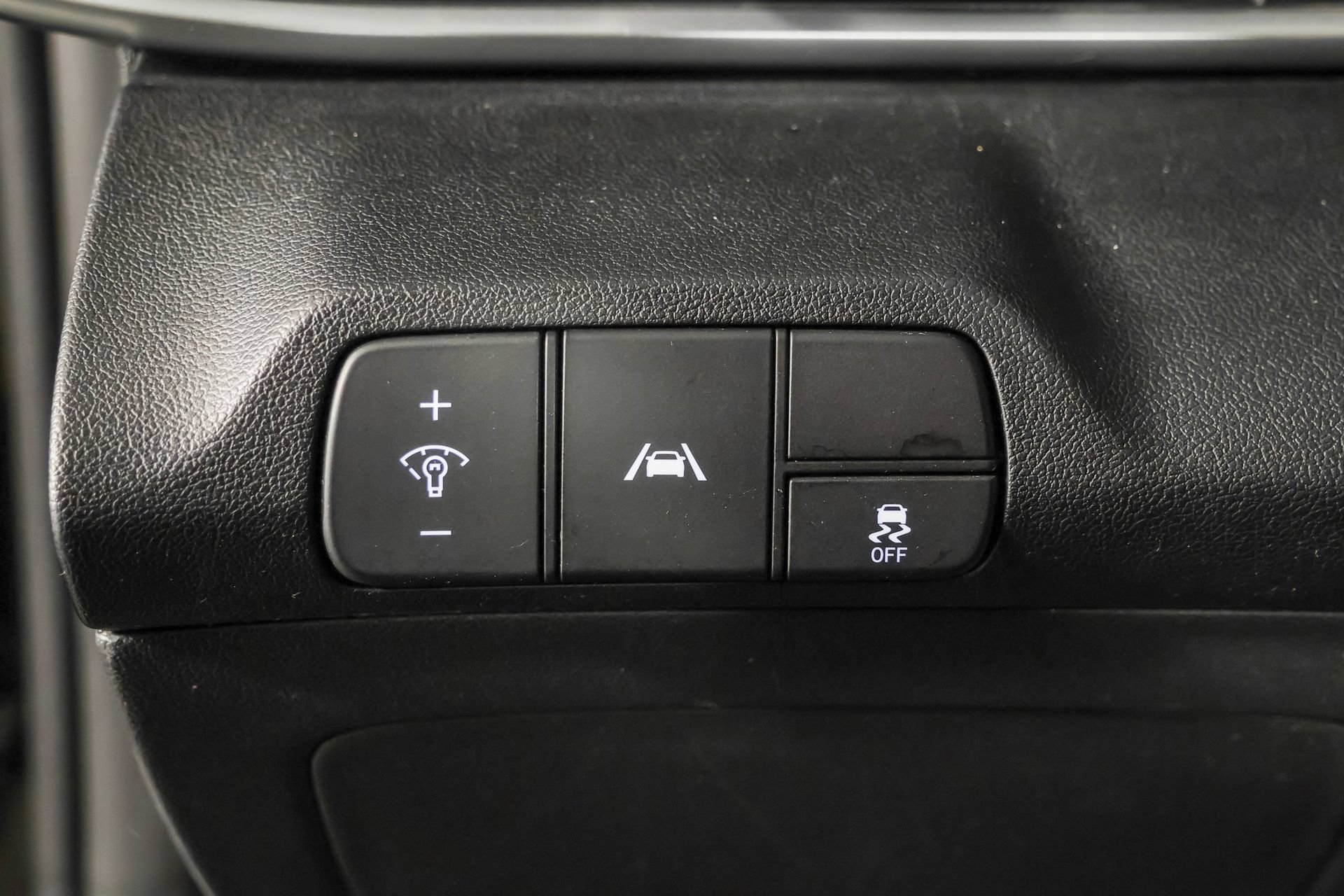 Used 2021 Hyundai Elantra SEL FWD image 23