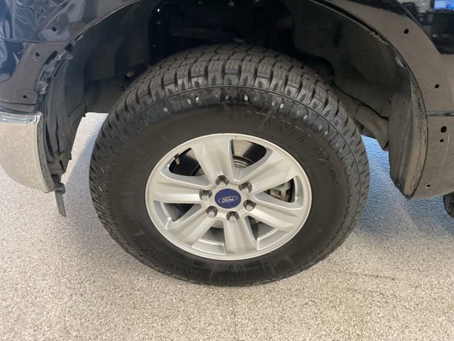 Used 2017 Ford F150 Lariat image 10