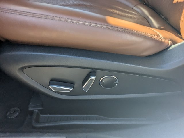 Used 2022 Lincoln Nautilus Reserve FWD image 21