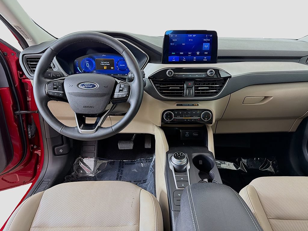 Used 2022 Ford Escape SEL w/ Technology Package AWD/4WD image 24