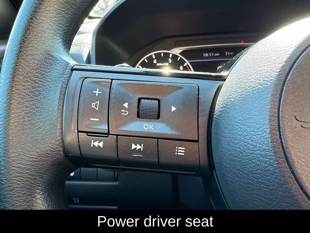 Certified 2023 Nissan Rogue SV FWD image 9