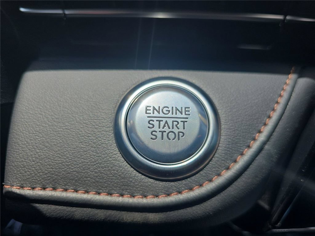 New 2026 Lincoln Nautilus Reserve AWD/4WD image 19