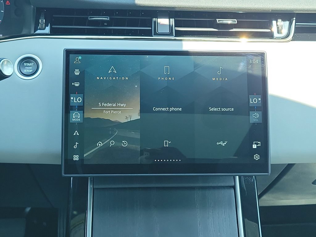 Certified 2026 Land Rover Range Rover Evoque S AWD/4WD image 21