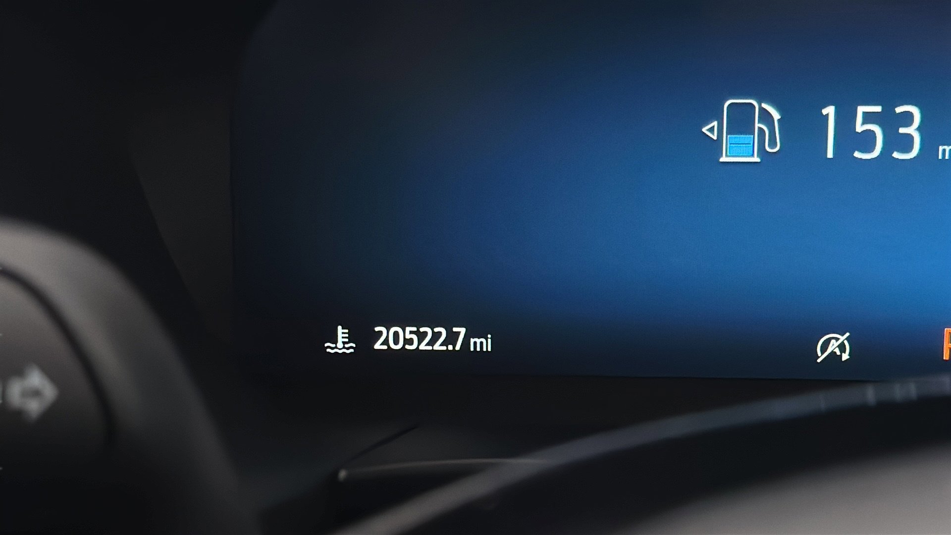 Used 2025 Ford Escape Platinum image 23