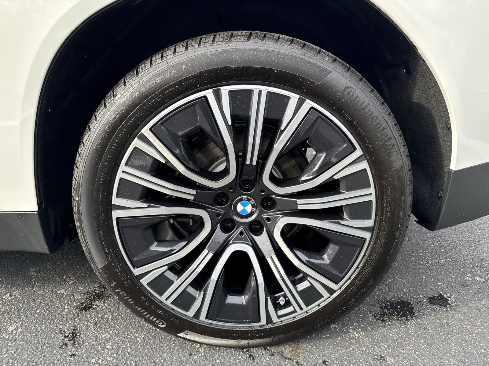 New 2026 BMW X3 xDrive30i w/ Convenience Package AWD/4WD image 25