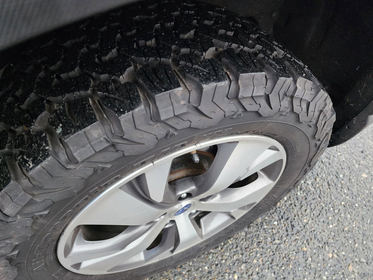 Used 2019 Subaru Ascent Premium image 45