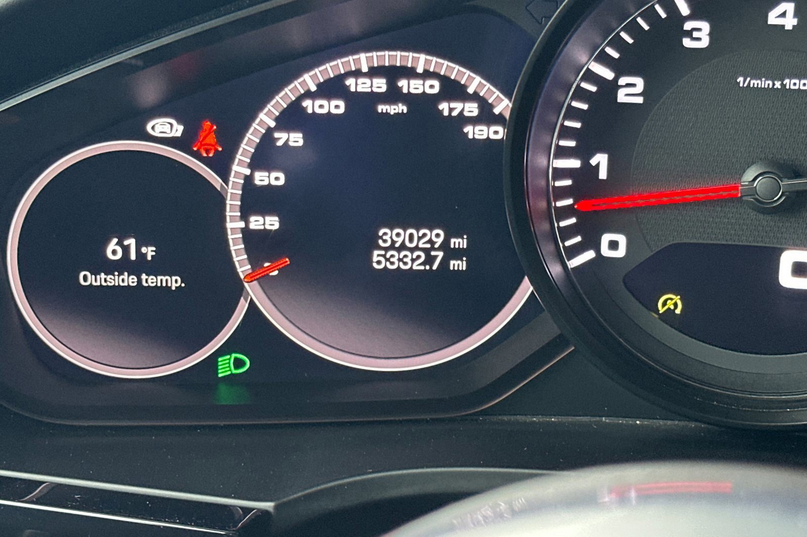 Used 2022 Porsche Cayenne S image 26