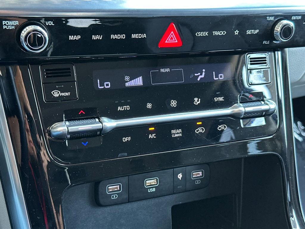 Used 2024 Kia Carnival SX Prestige FWD image 20
