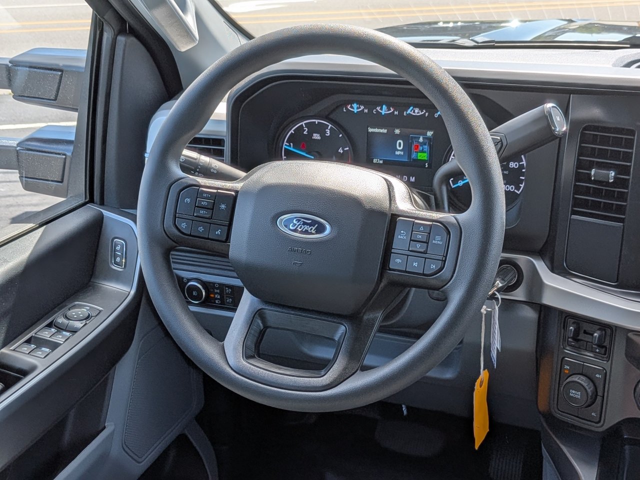 New 2026 Ford F550 4x4 Crew Cab Super Duty w/ Snow Plow Prep Package image 19