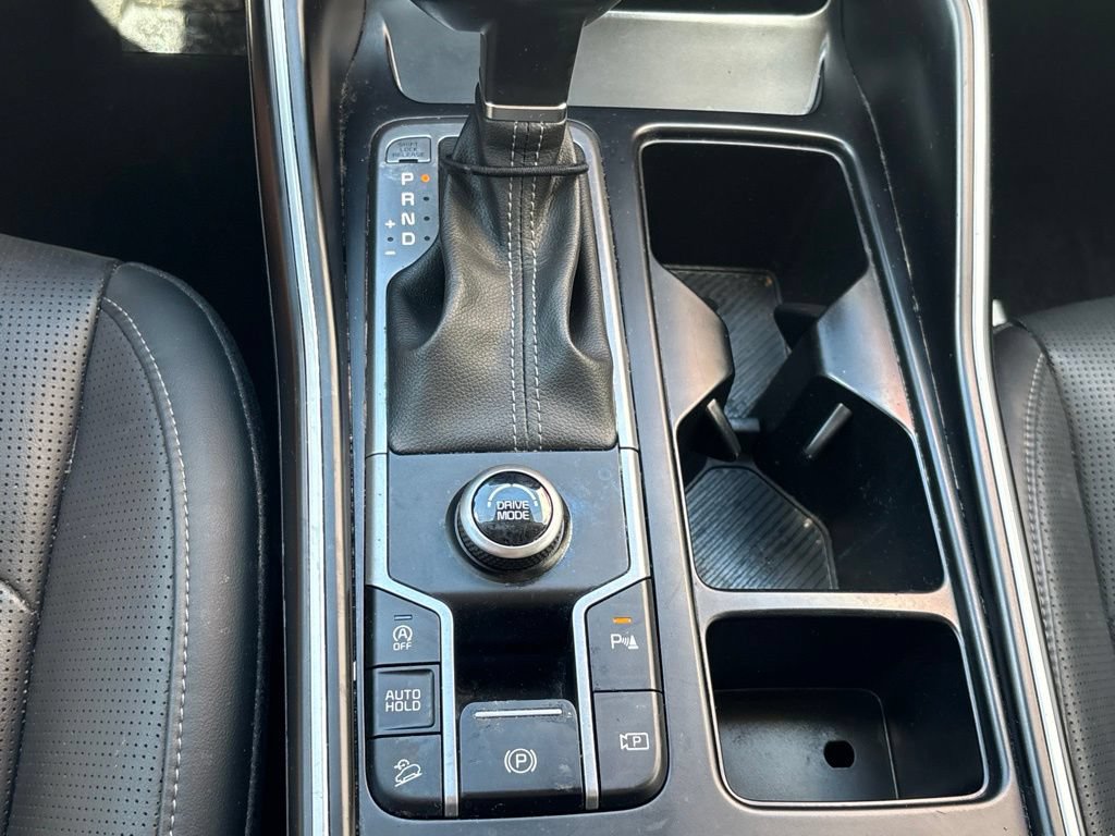 Used 2024 Kia Sorento EX w/ Panoramic Sunroof Package FWD image 16