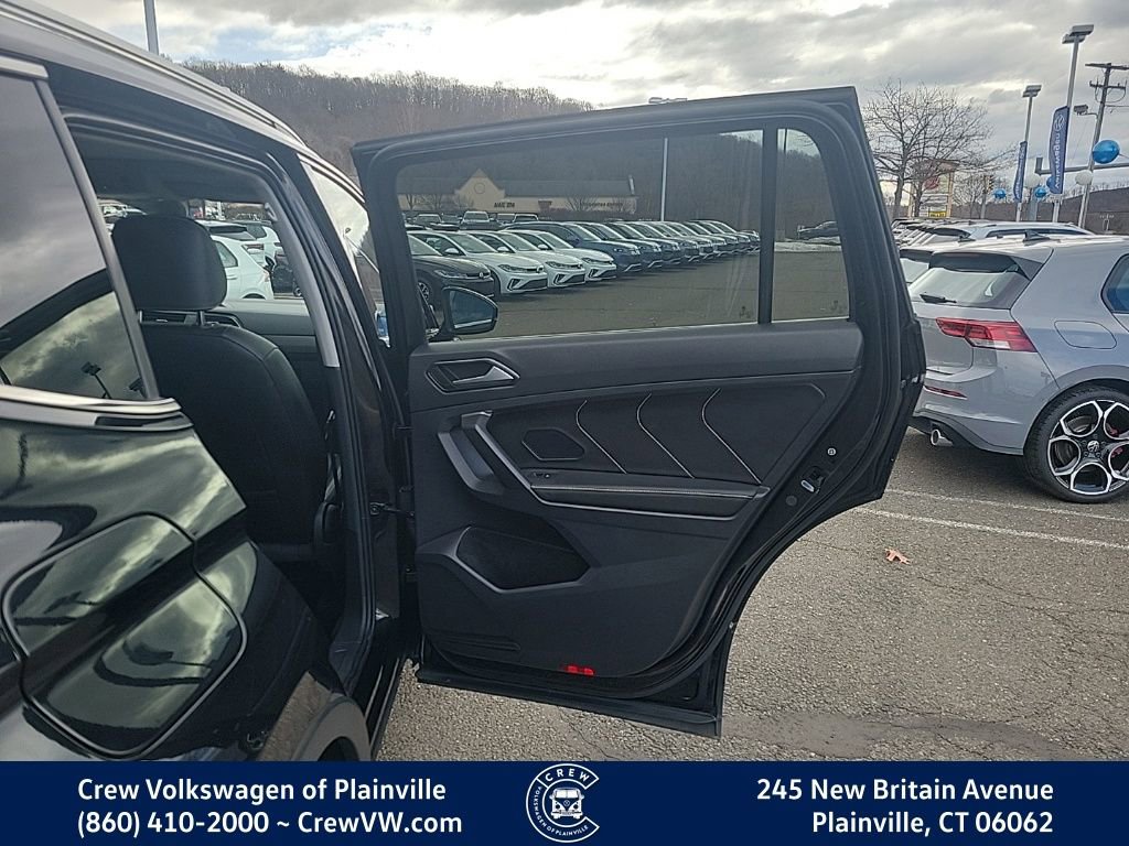 Certified 2022 Volkswagen Tiguan SE image 44
