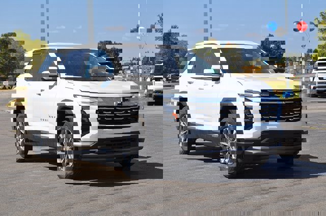 New 2026 Chevrolet Equinox LT w/ Convenience Package II