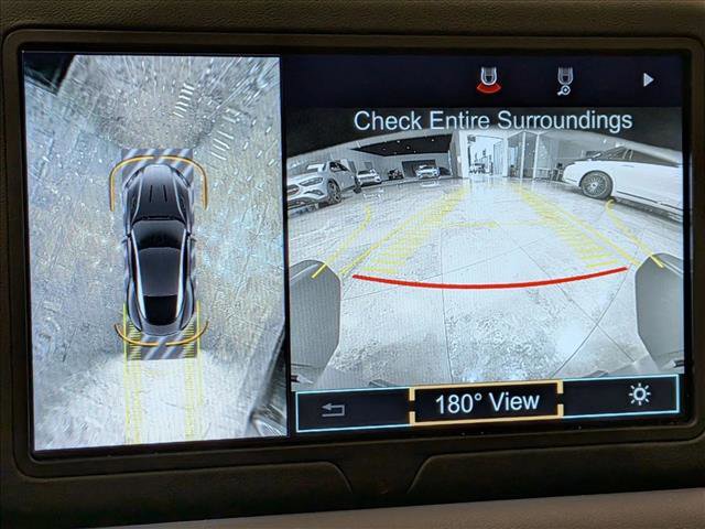 Used 2023 Aston Martin DB11 Coupe image 11