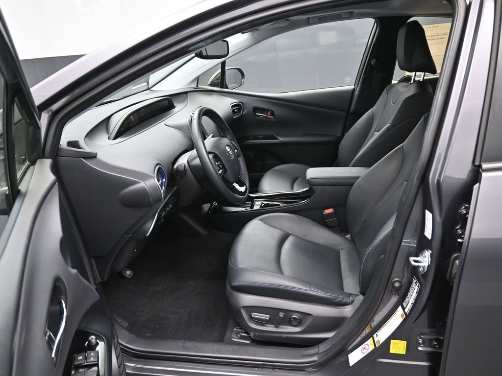 Certified 2020 Toyota Prius Limited w/ Premium Convenience Package image 9