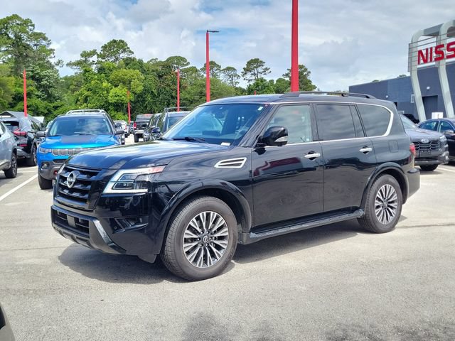 Certified 2023 Nissan Armada SL w/ Midnight Edition Package RWD image 5
