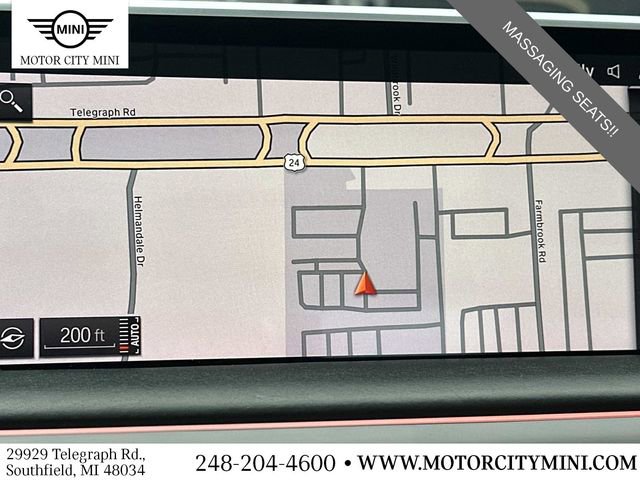 Used 2022 BMW 750i xDrive w/ Executive Package image 32