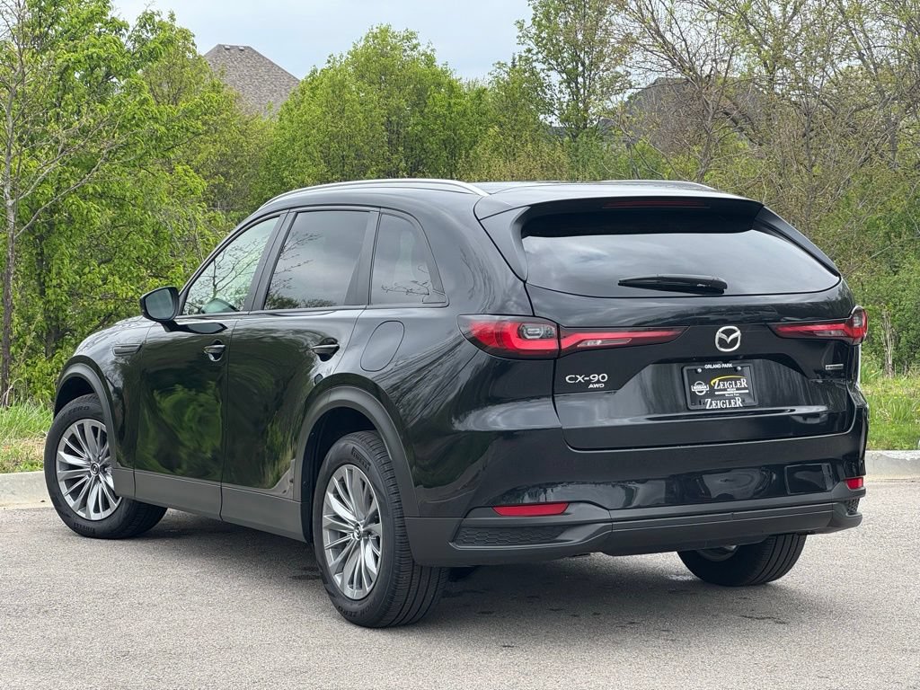 Used 2024 MAZDA CX-90 3.3 Turbo w/ Select Package AWD/4WD image 4
