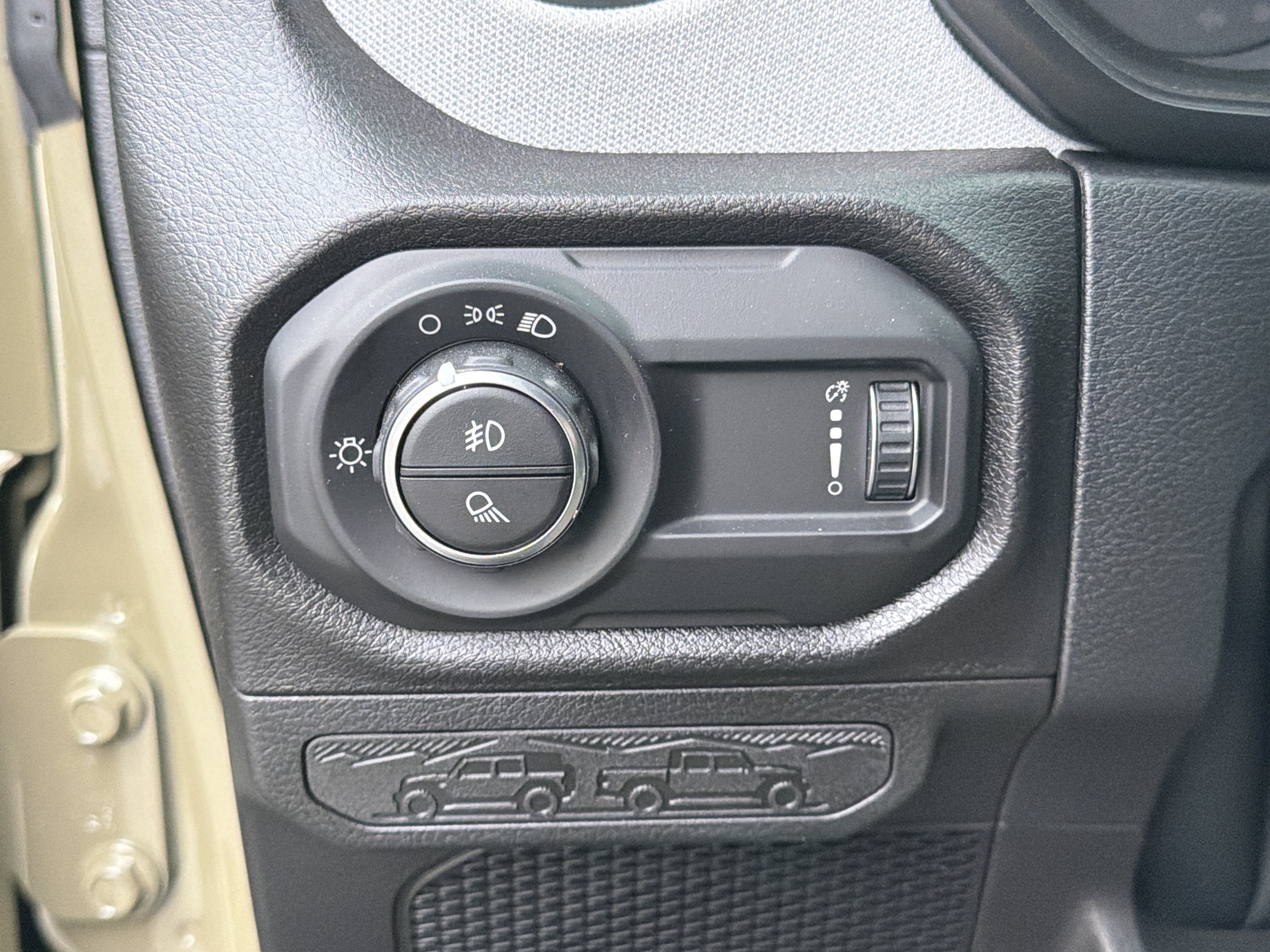 New 2026 Jeep Gladiator Sport AWD/4WD image 39