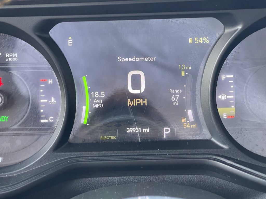 Used 2024 Jeep Wrangler Unlimited Sahara AWD/4WD image 37