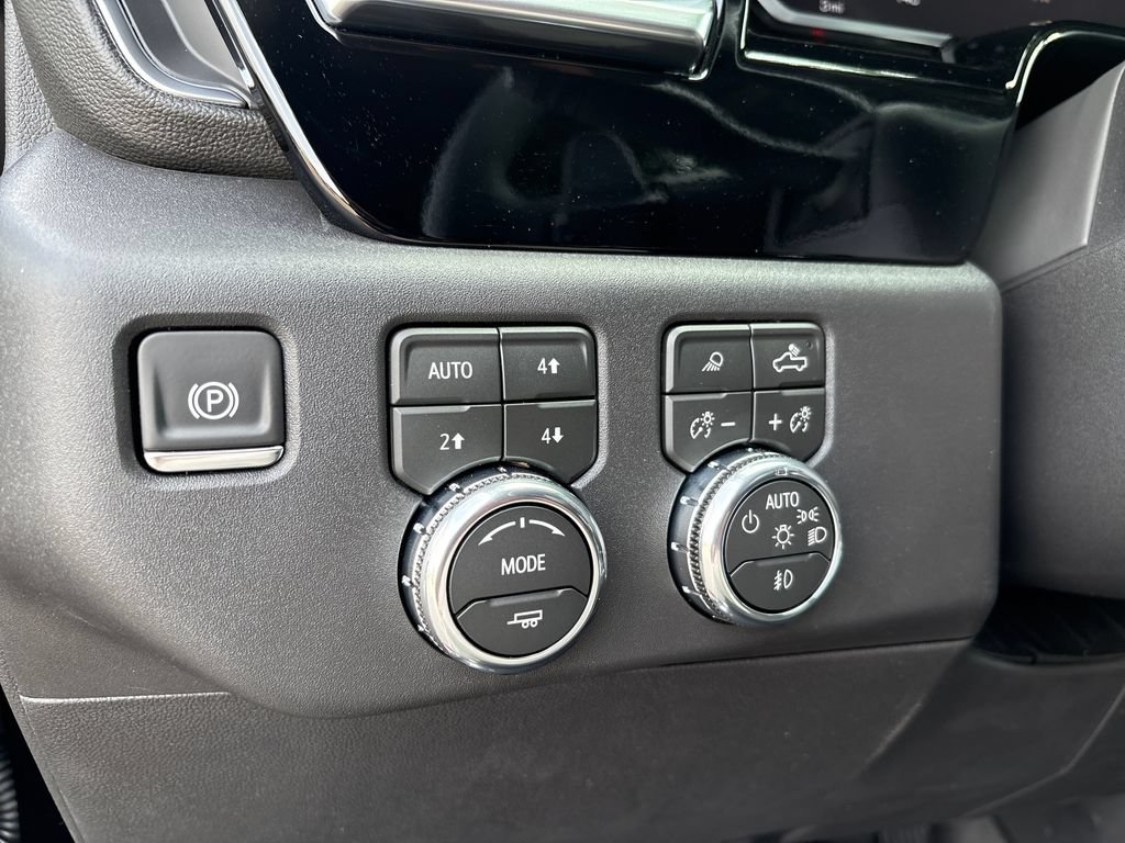 New 2026 GMC Sierra 1500 SLT w/ SLT Premium Plus Package AWD/4WD image 19