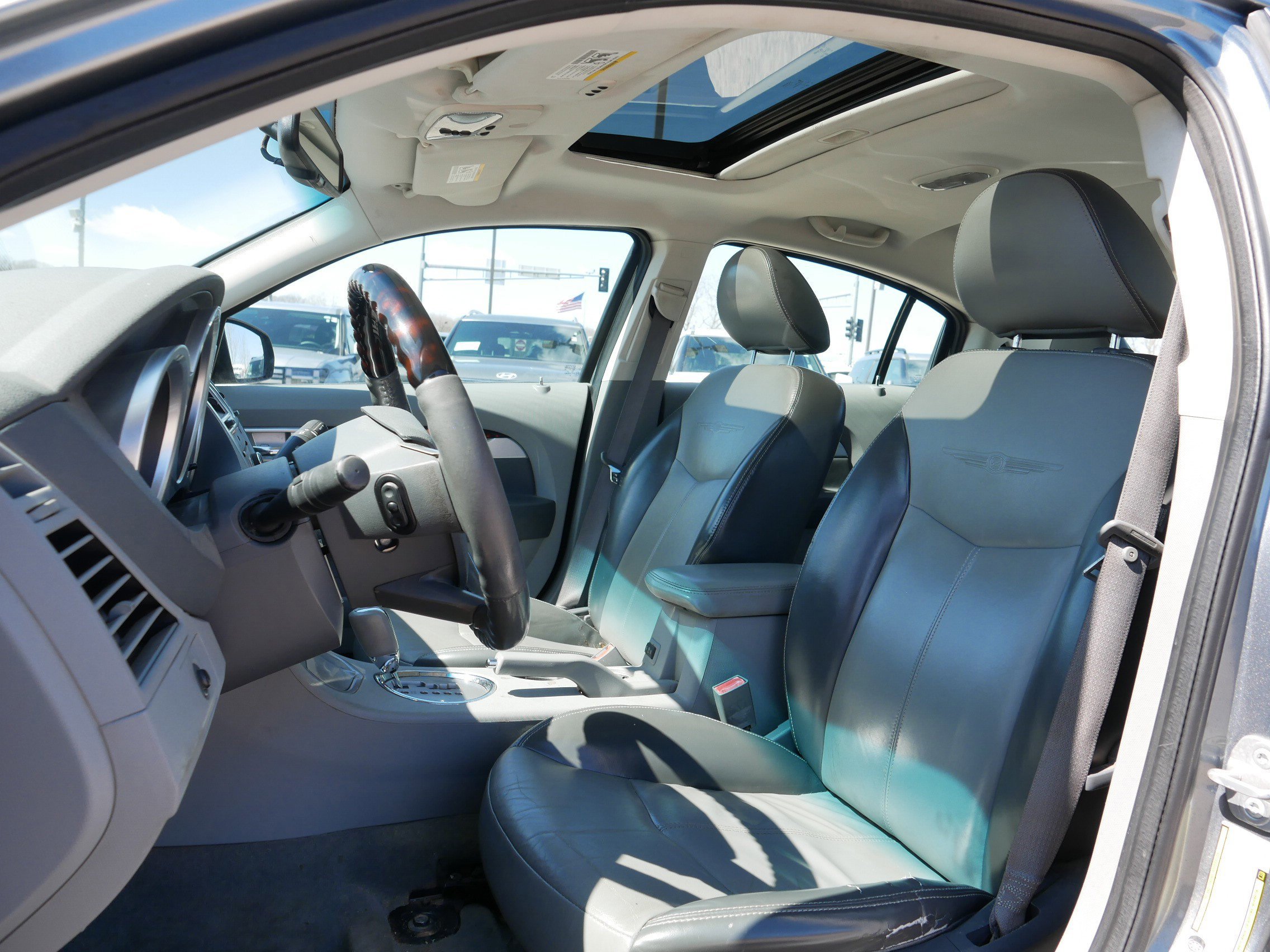 Used 2007 Chrysler Sebring Limited w/ Luxury Group image 14