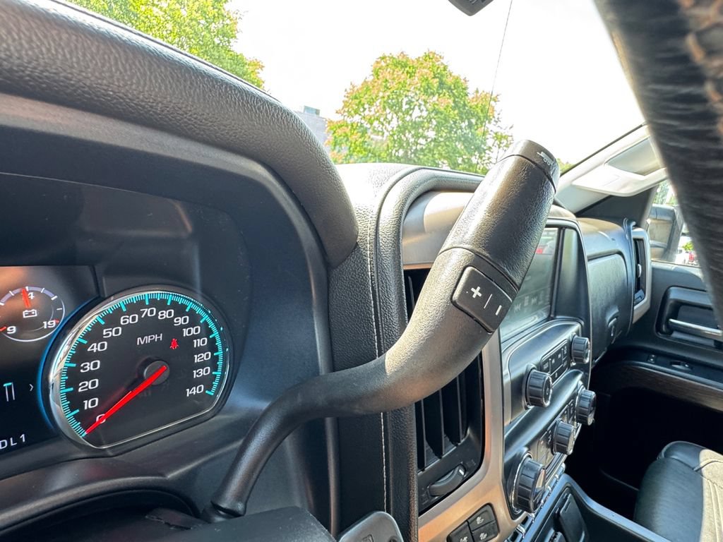 Used 2018 GMC Sierra 3500 Denali w/ Duramax Plus Package AWD/4WD image 33