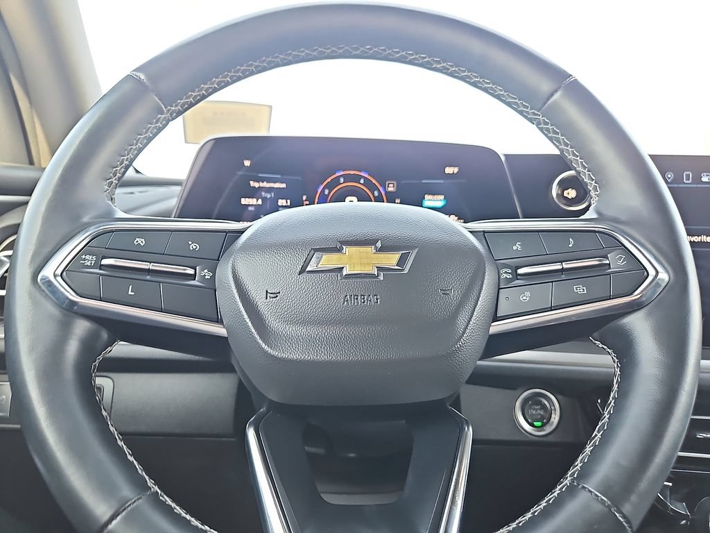 Used 2024 Chevrolet Traverse LT AWD/4WD image 20
