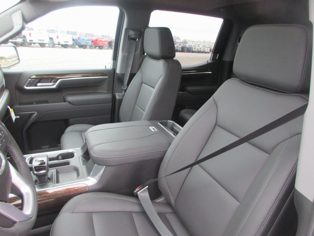 New 2026 GMC Sierra 1500 Elevation w/ Elevation Premium Package AWD/4WD image 14