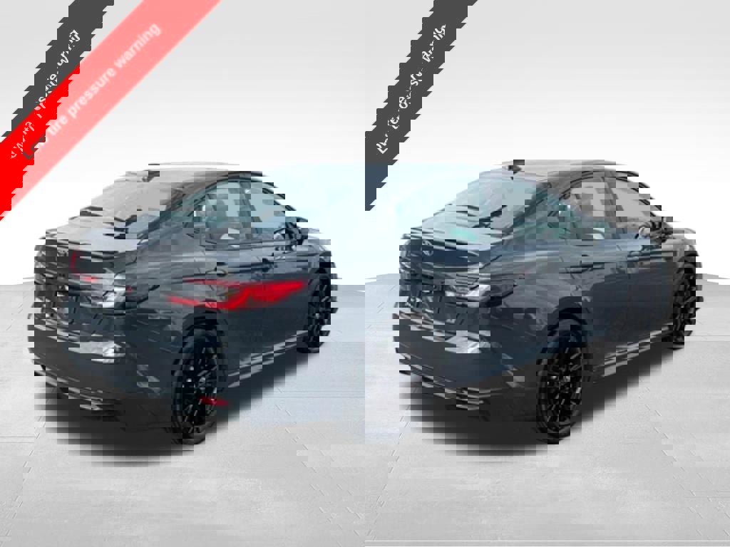 Certified 2025 Toyota Camry SE image 5