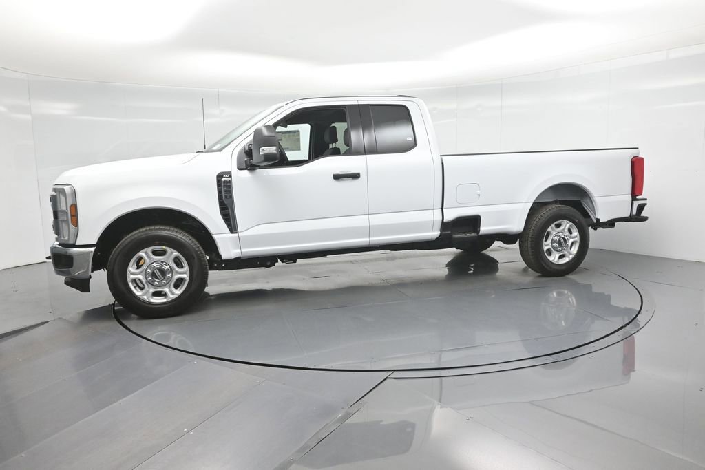 New 2026 Ford F350 XLT image 26