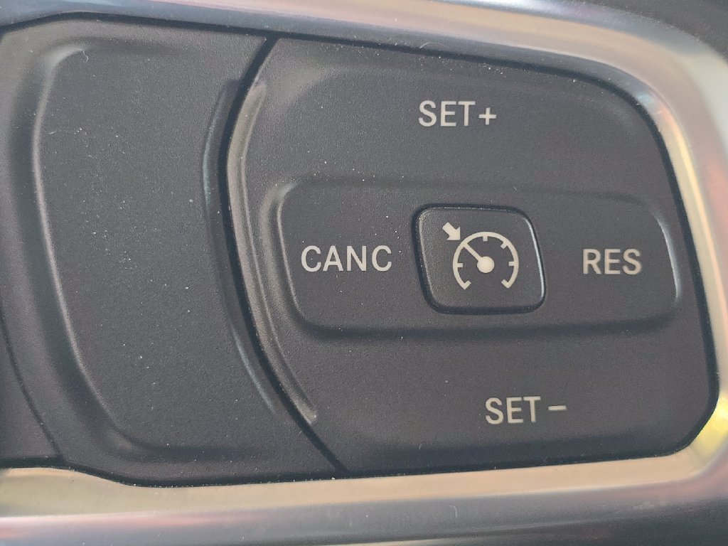 Used 2021 Jeep Wrangler Rubicon AWD/4WD image 31