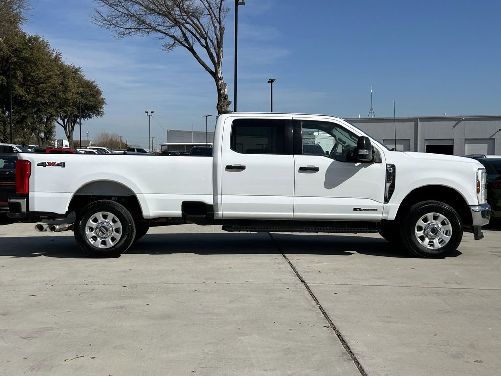 Used 2024 Ford F250 XLT image 3